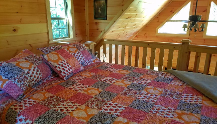 Frontier Log Cabin - Bedroom