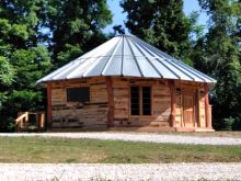 MOUNTAINEER RUSTIC YURT